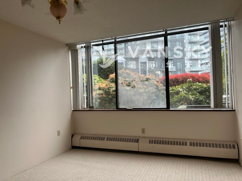 250411214139_6631 bdrm.jpg